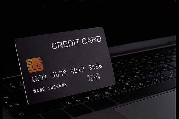 چگونه کارت اعتباری خود را بسازیم؟